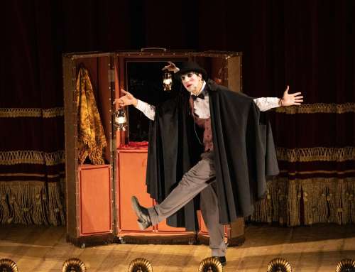 Opera Family: “Rigoletto. Il mistero del teatro”, per la regia di Manuel Renga, arriva domenica 1° marzo al Teatro Sociale